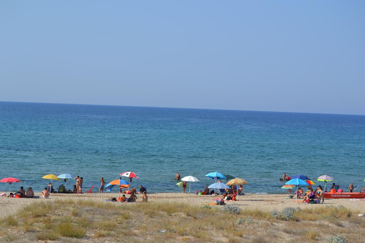 Miramare Struttura Sulla Spiaggia Платамона Екстериор снимка